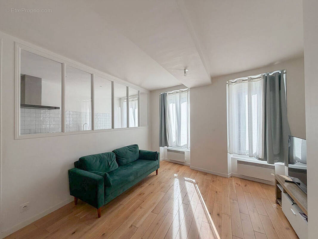 Appartement à NANTERRE