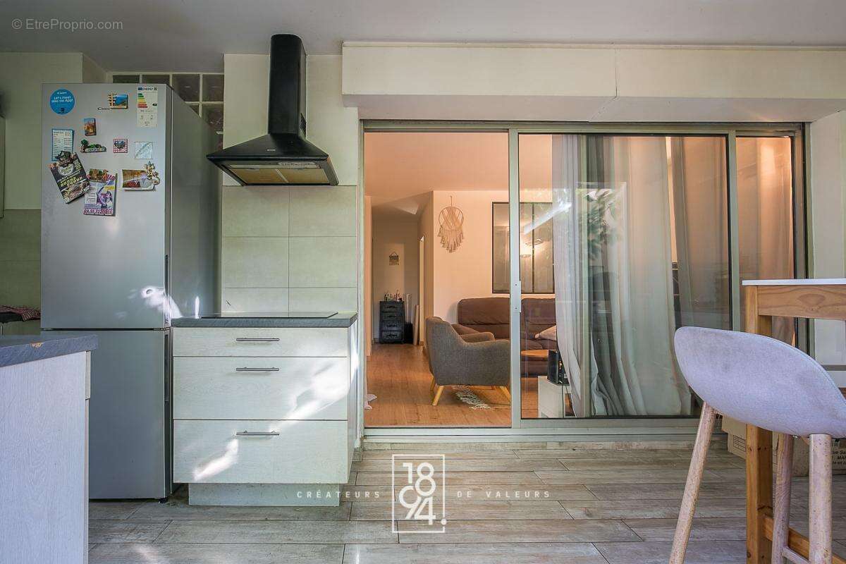 Appartement à MARSEILLE-8E