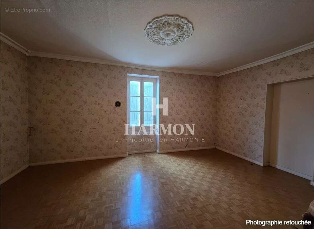 Harmon à vendre : Maison de charme 180 m² à Bizanos avec jardin clôturé - photo 7