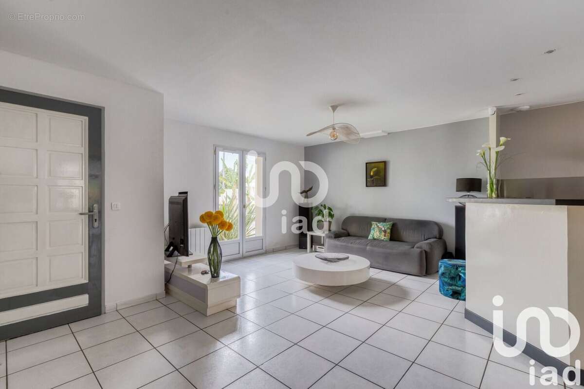 Photo 2 - Maison à PAREMPUYRE