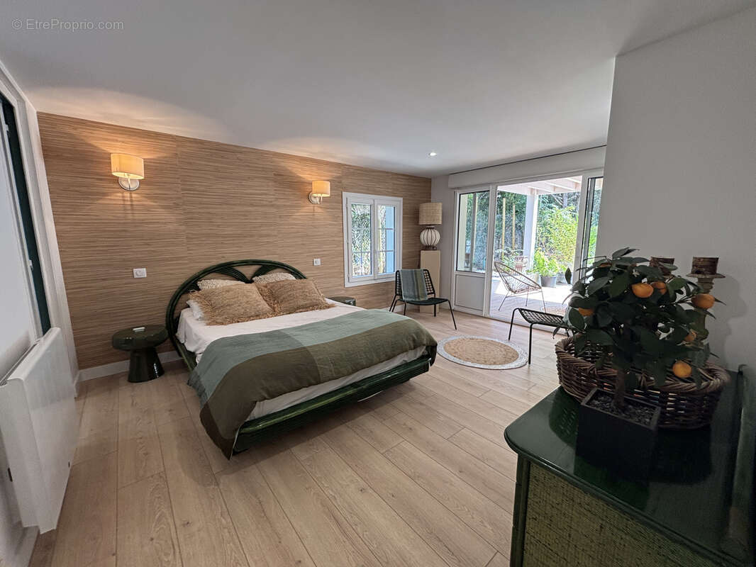 Maison à SAINT-GEORGES-DE-DIDONNE