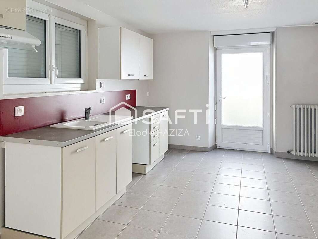 Photo 2 - Maison à THENEZAY