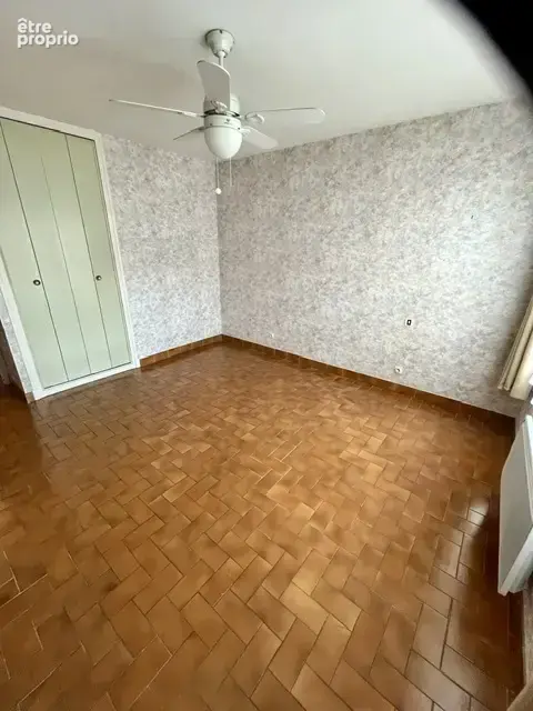 Appartement 86.50m2 avec garage au calme en plein coeur de ville avec un beau potentiel - photo 14