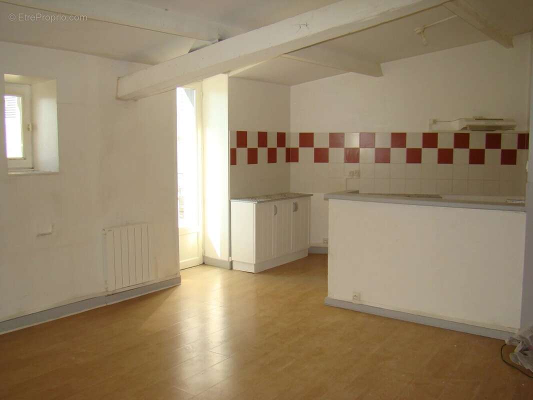 Appartement à GENCAY