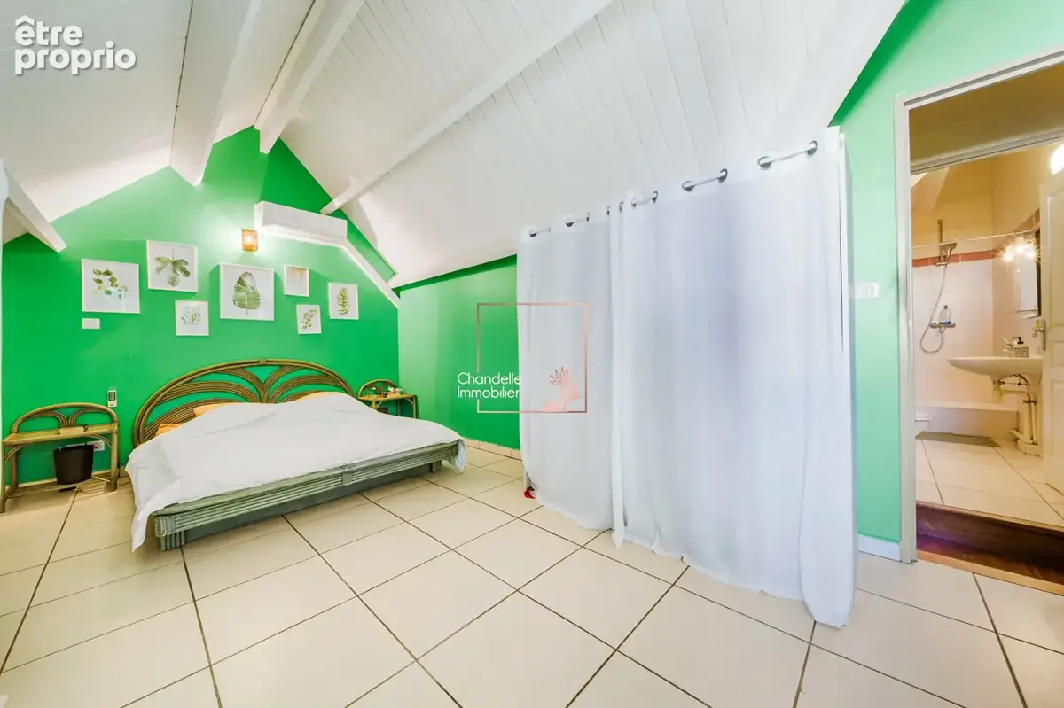 Appartement T4 - Saint Gilles Les Bains - photo 6