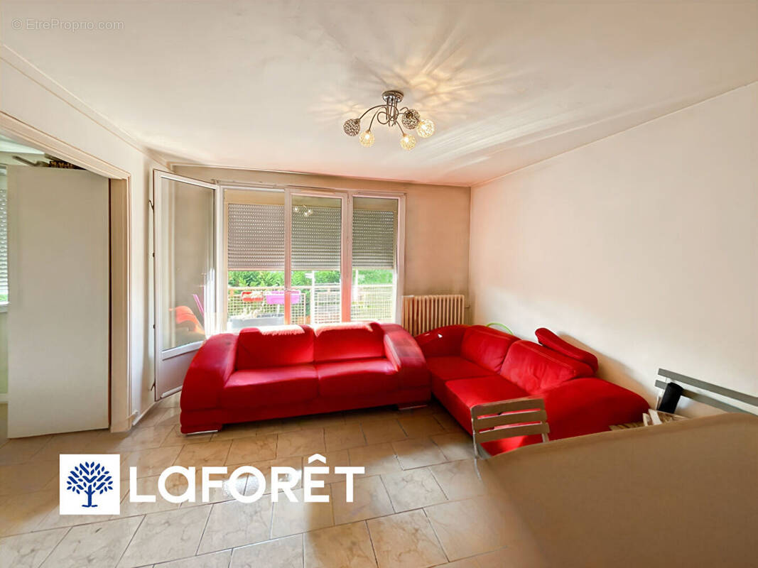 Appartement de 4 pièces (65,11 m²) en vente à EPINAY SUR ORGE - photo 1