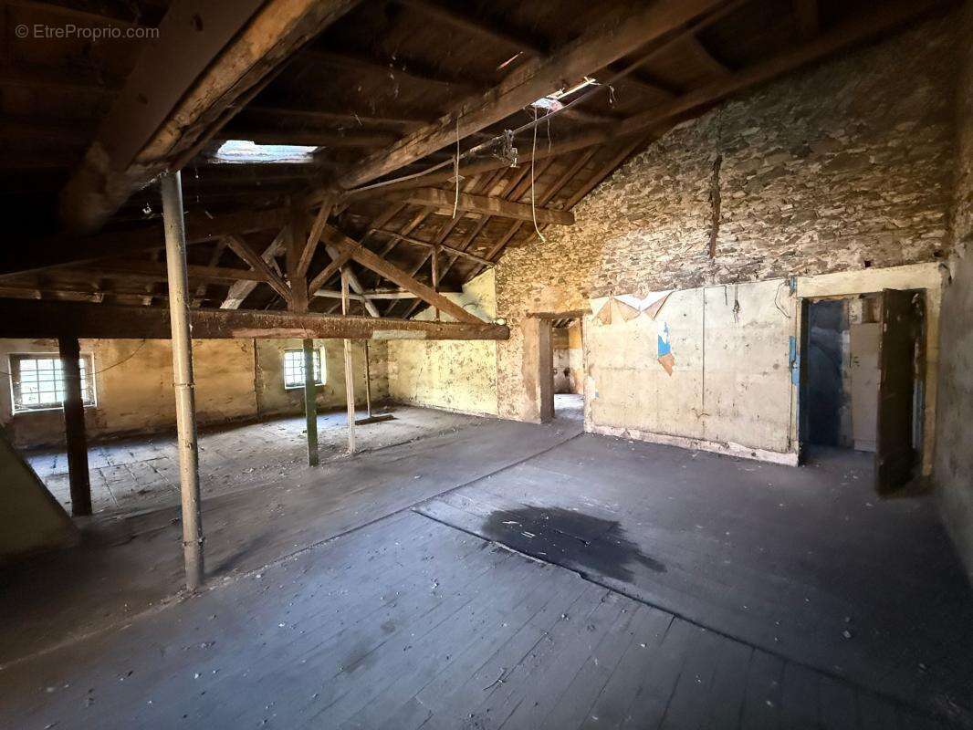 Appartement à L&#039;ARBRESLE