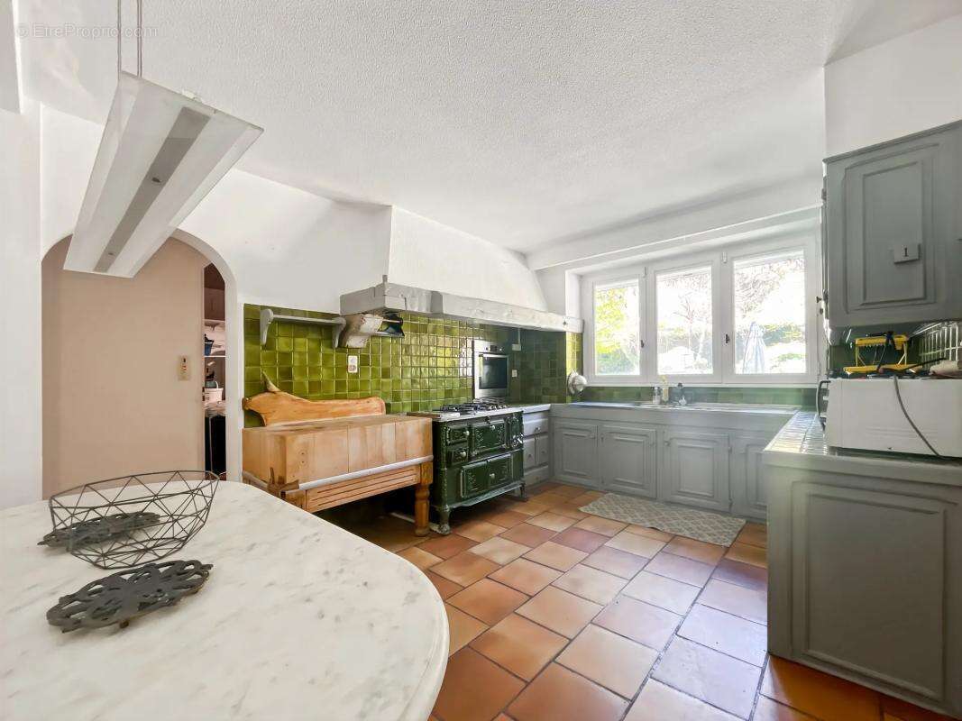 Maison à DIVONNE-LES-BAINS