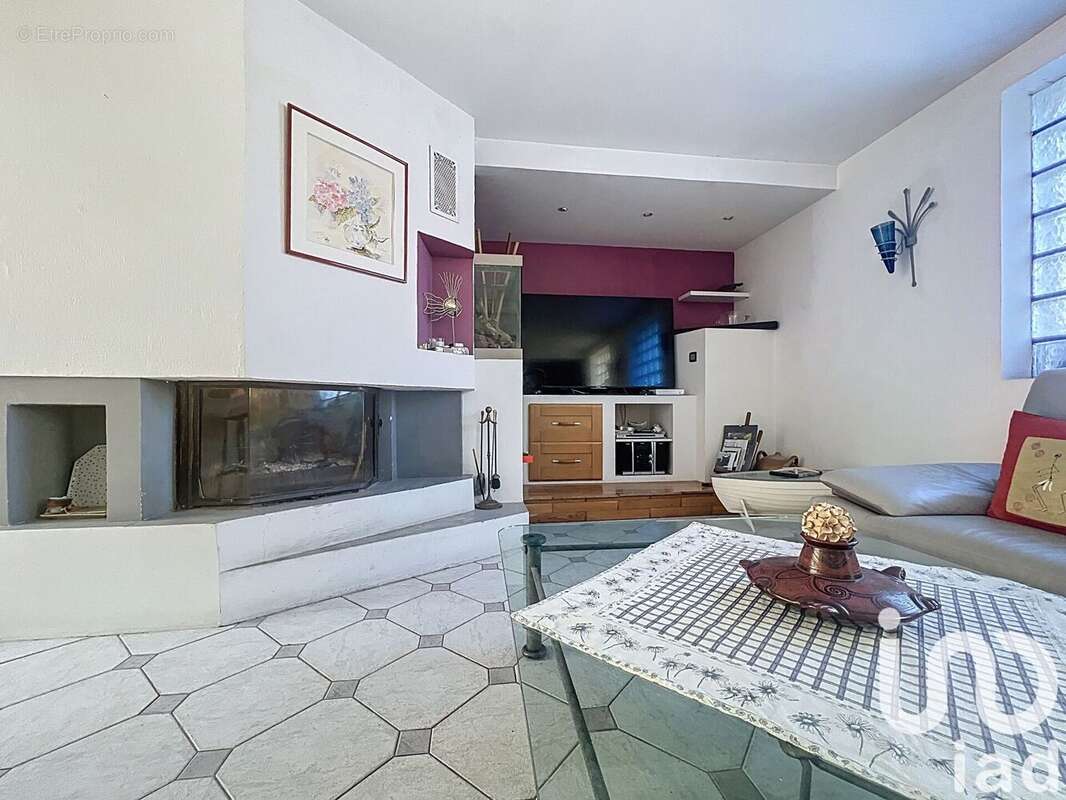 Photo 3 - Maison à CHOISY-LE-ROI