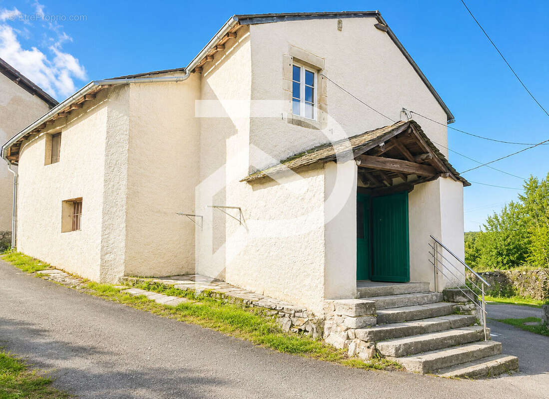 Maison à LACAZE