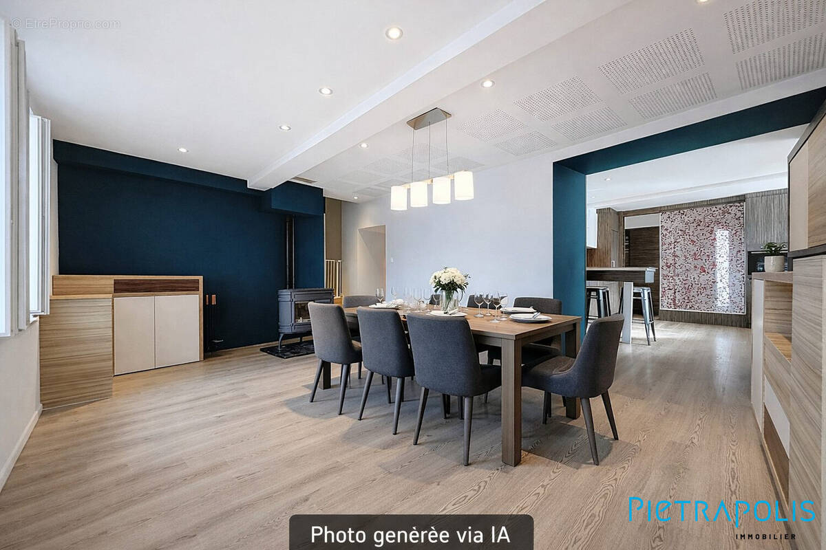 Maison 185 m² à Chambost-Longessaigne  - photo 3