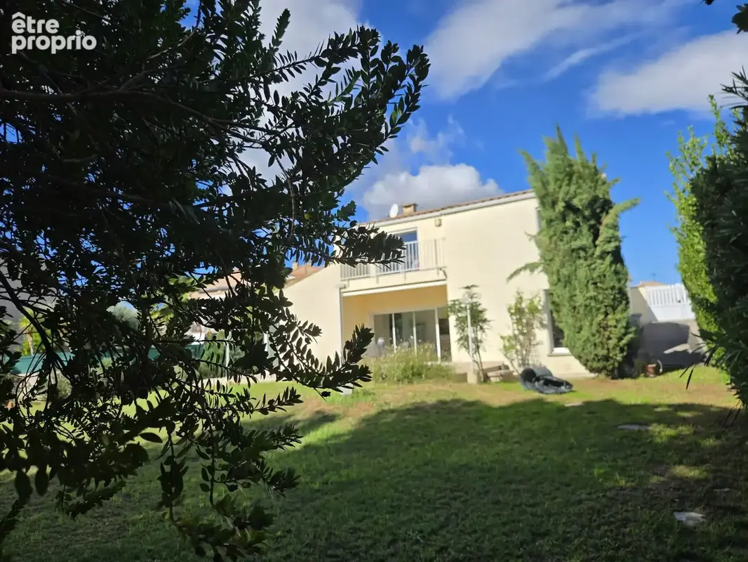 Villa 180M2 habitables sur 1124M2 de terrain - photo 1