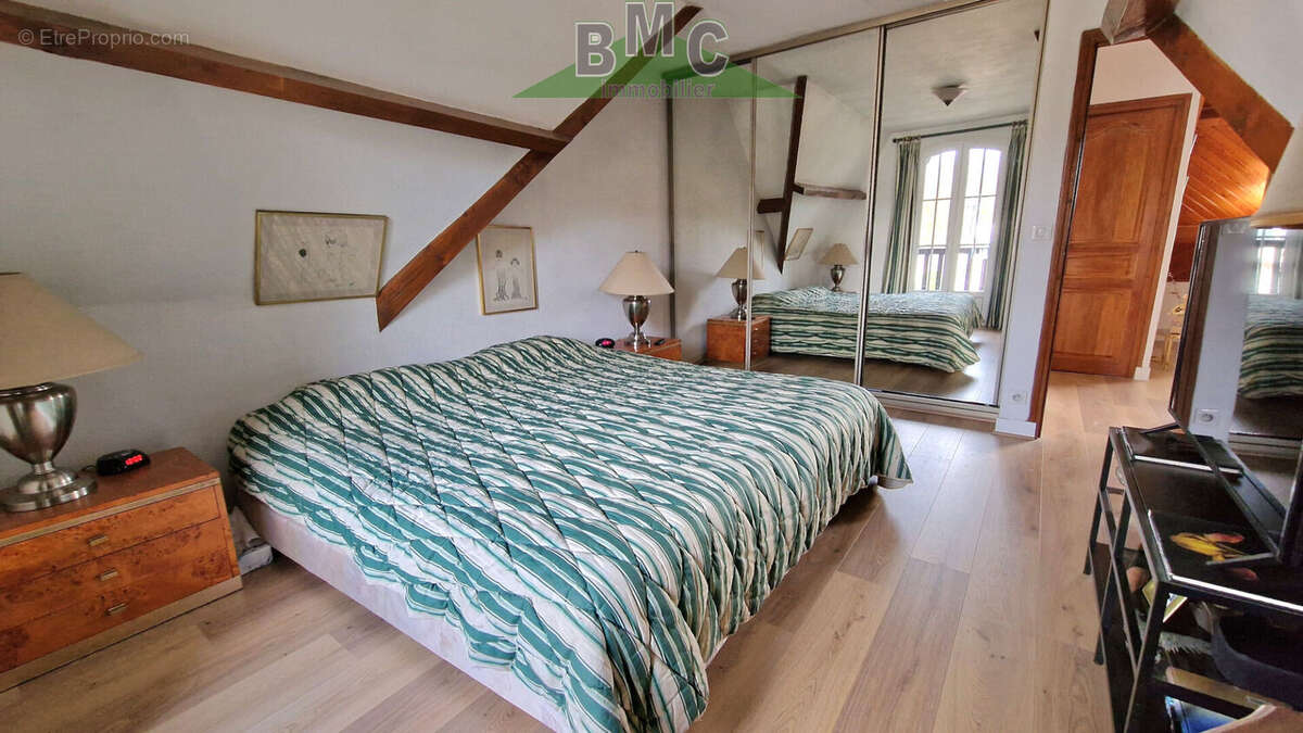 Maison à MONTIGNY-LES-CORMEILLES