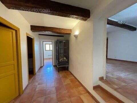 Maison 521 m² à La Colle-Sur-Loup  - photo 2