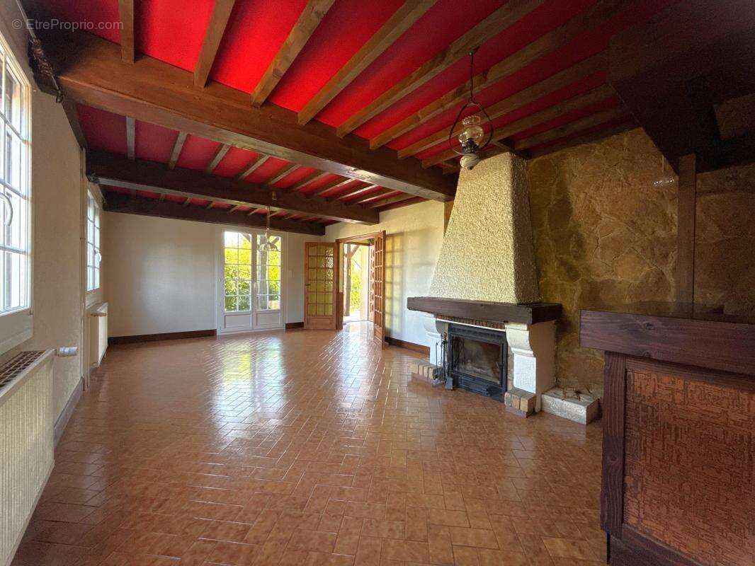 Maison à BRETENIERE de 155,45m² sur sous sol complet, 5 chambres, terrain 719 m² - photo 3