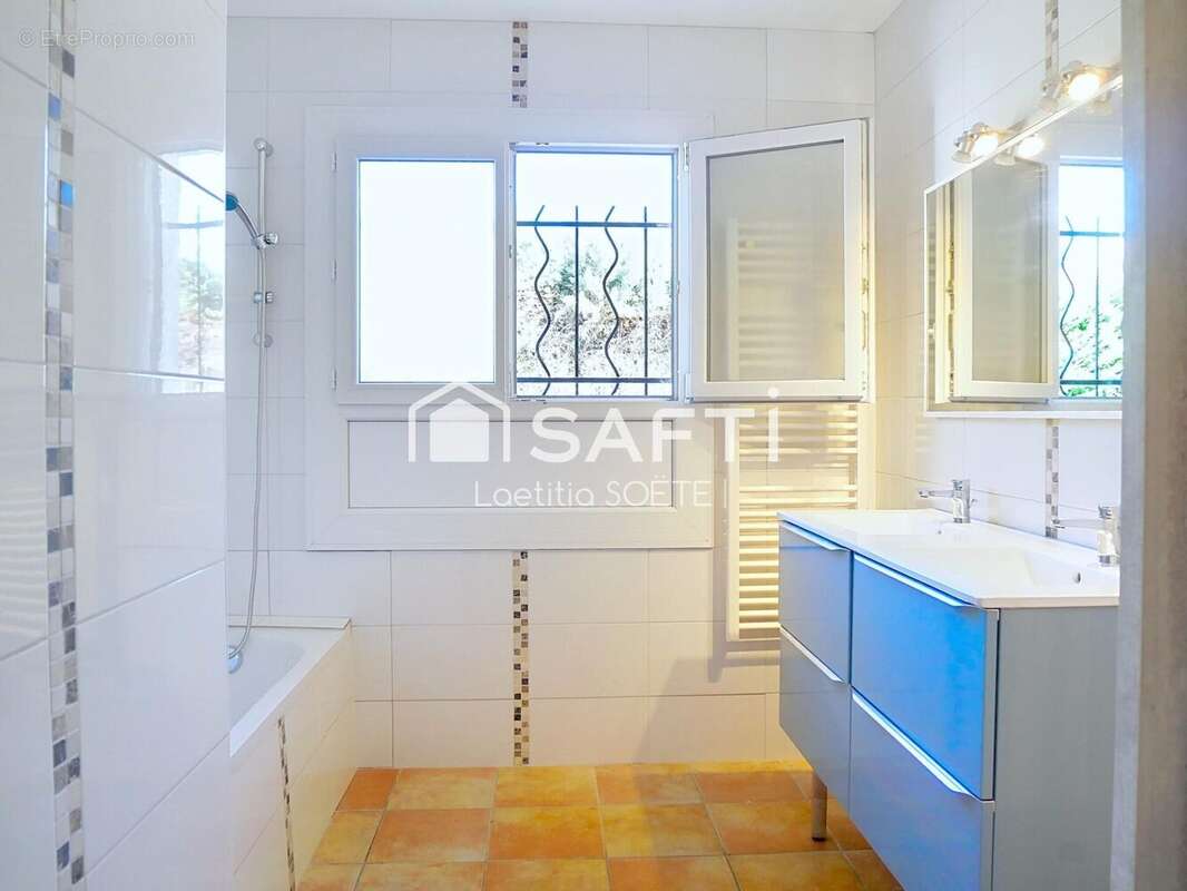 Maison 114 m² à Saint-Paul-Sur-Save  - photo 8