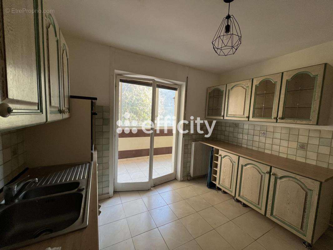 Appartement à DRAGUIGNAN