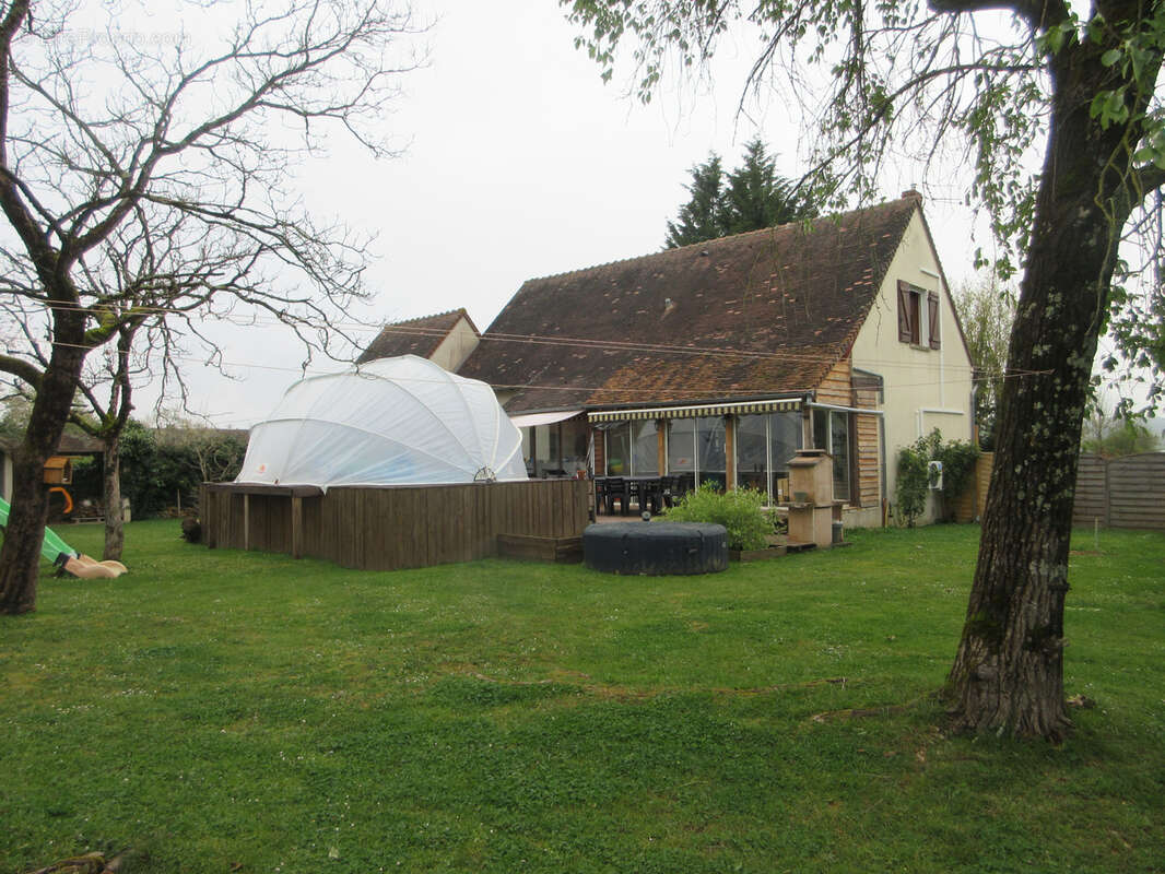 Maison à CEAULMONT