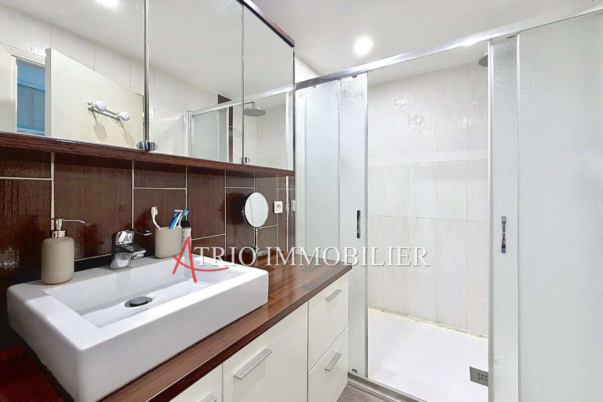 Appartement à CAGNES-SUR-MER