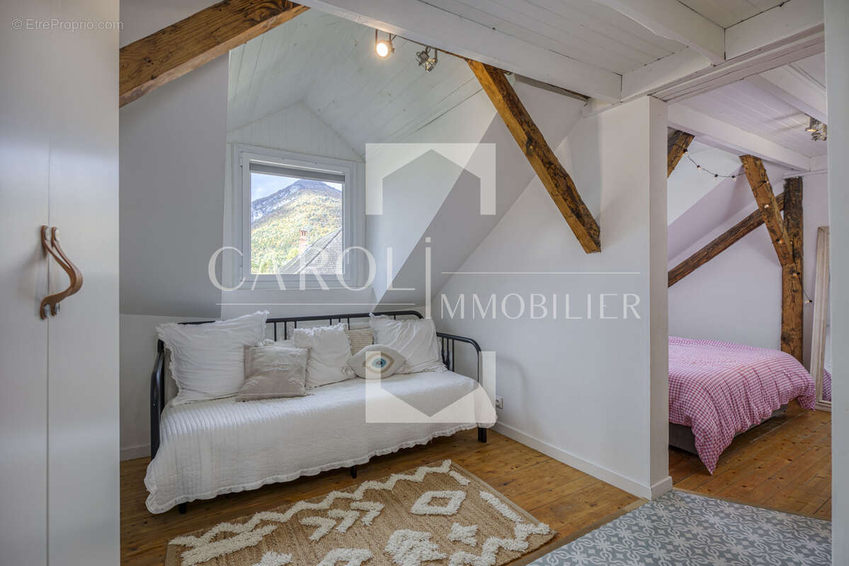 Appartement à TALLOIRES