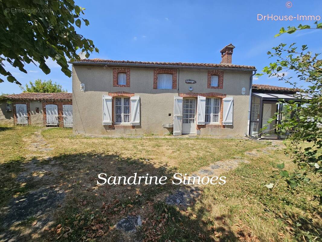 Maison à LATHUS-SAINT-REMY