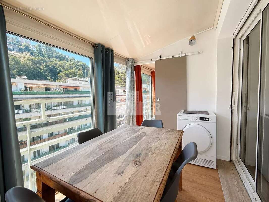 NICE / MADELEINE – Dernier étage – Appartement 2/3 pièces - photo 5