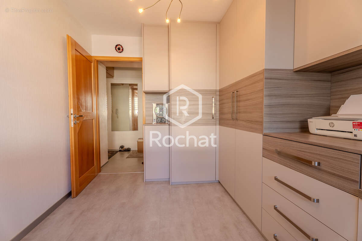 Oberschaeffolsheim   rare t4 rez-de-jardin avec piscine, jardin de 275 m2 et garage double - photo 7