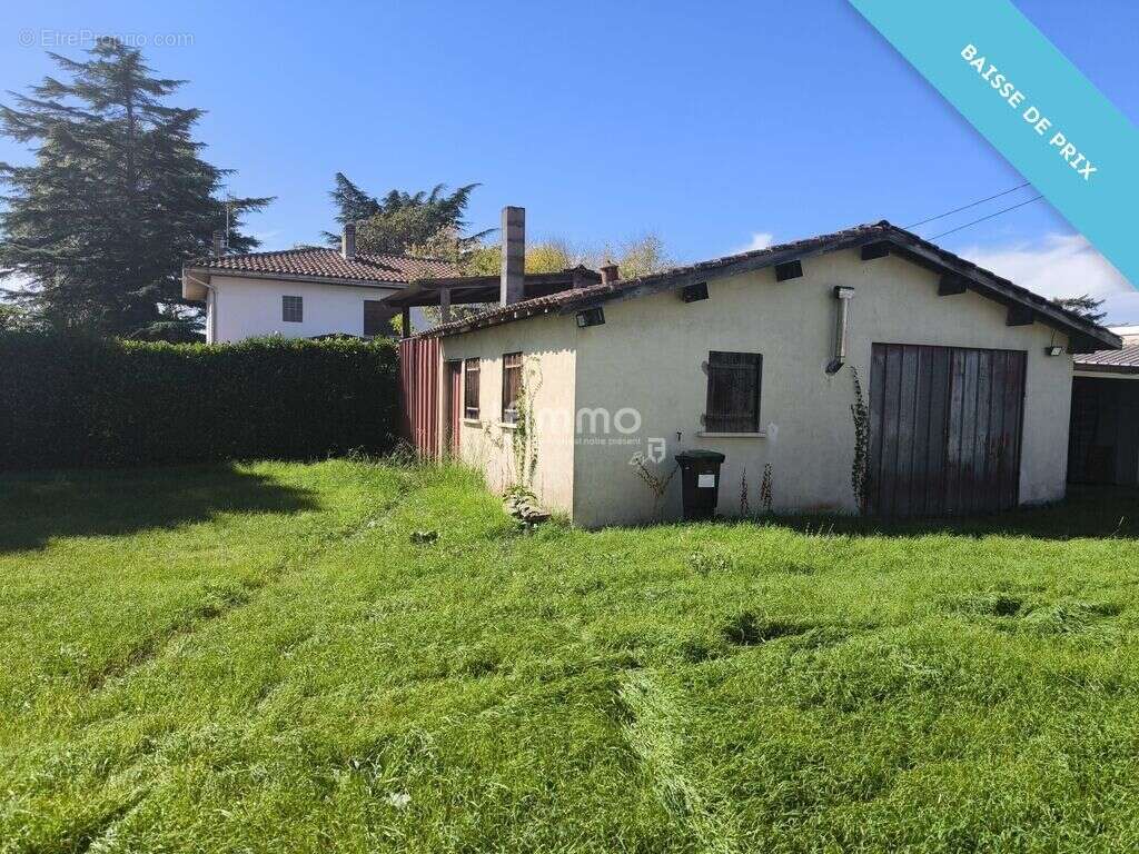 Maison à VAYRES