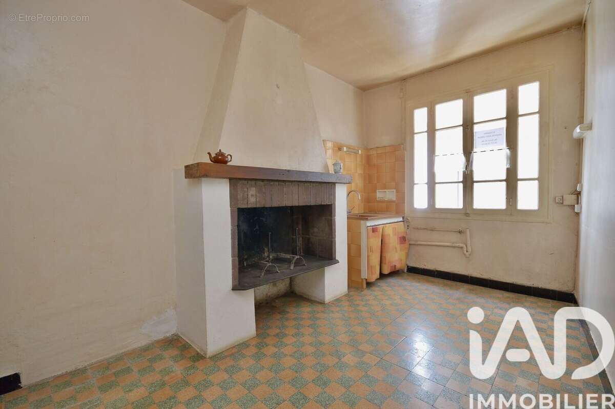 Maison 81 m² à Felines-Termenes  - photo 2