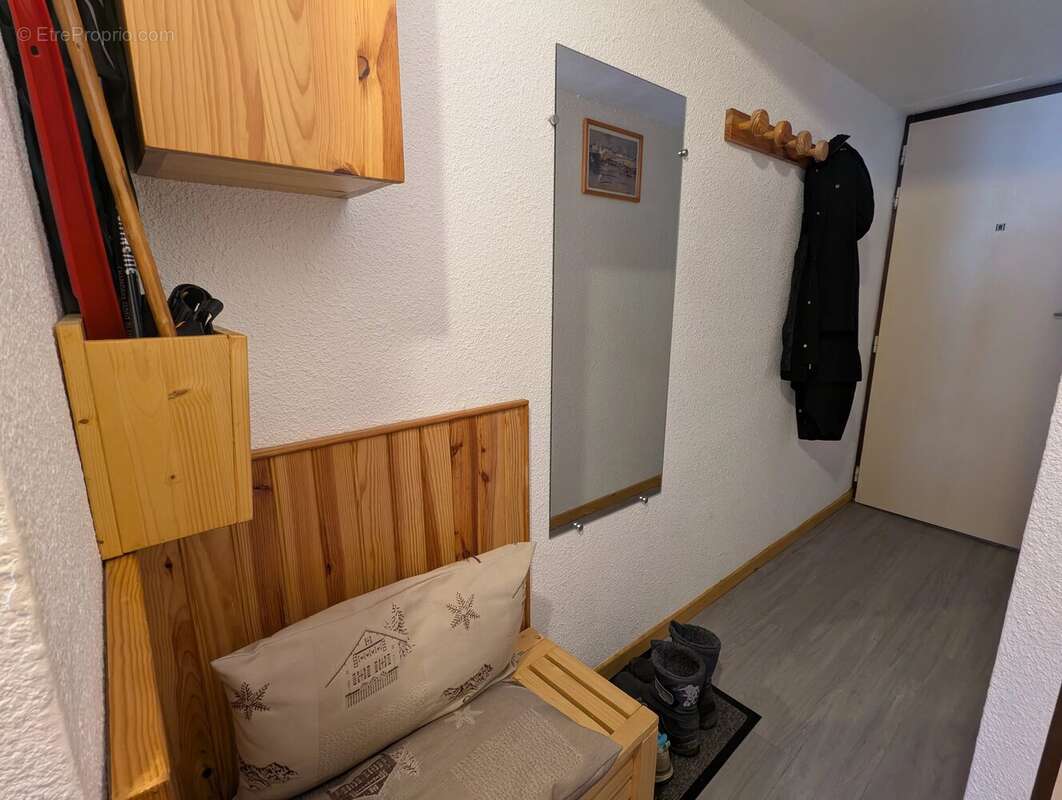 Appartement à MORILLON