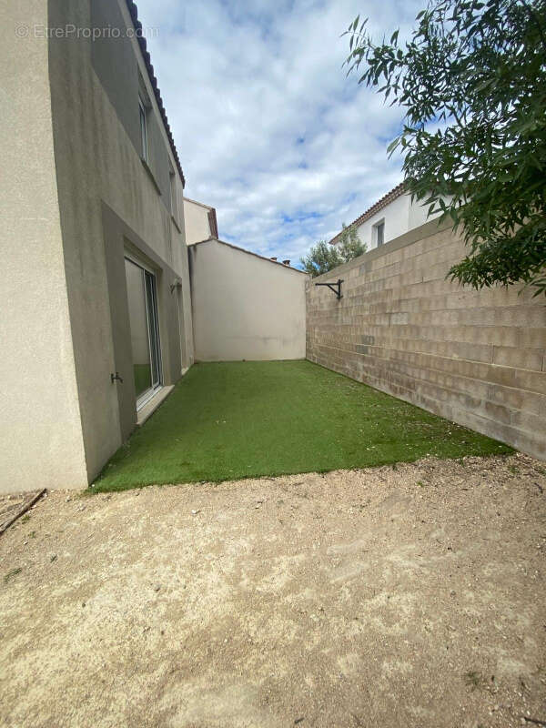 Maison à MIRAMAS