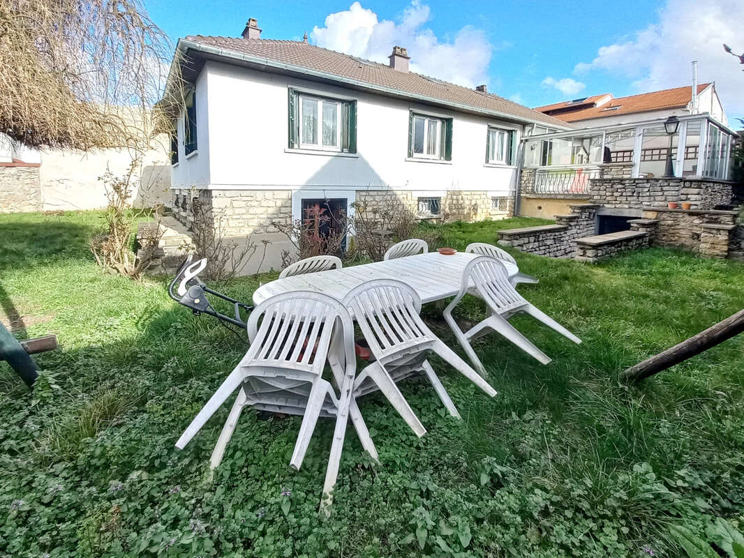 Maison à CRETEIL