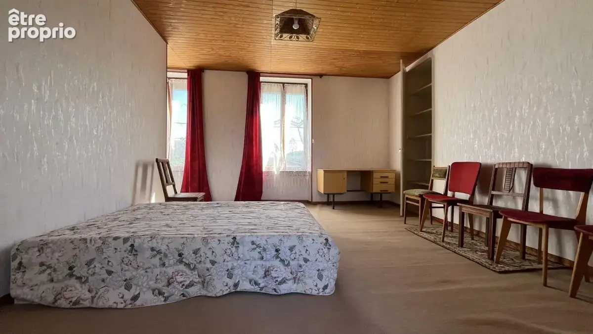 Ancien Hôtel Restaurant sur 2 718 m² de terrain clos - photo 11