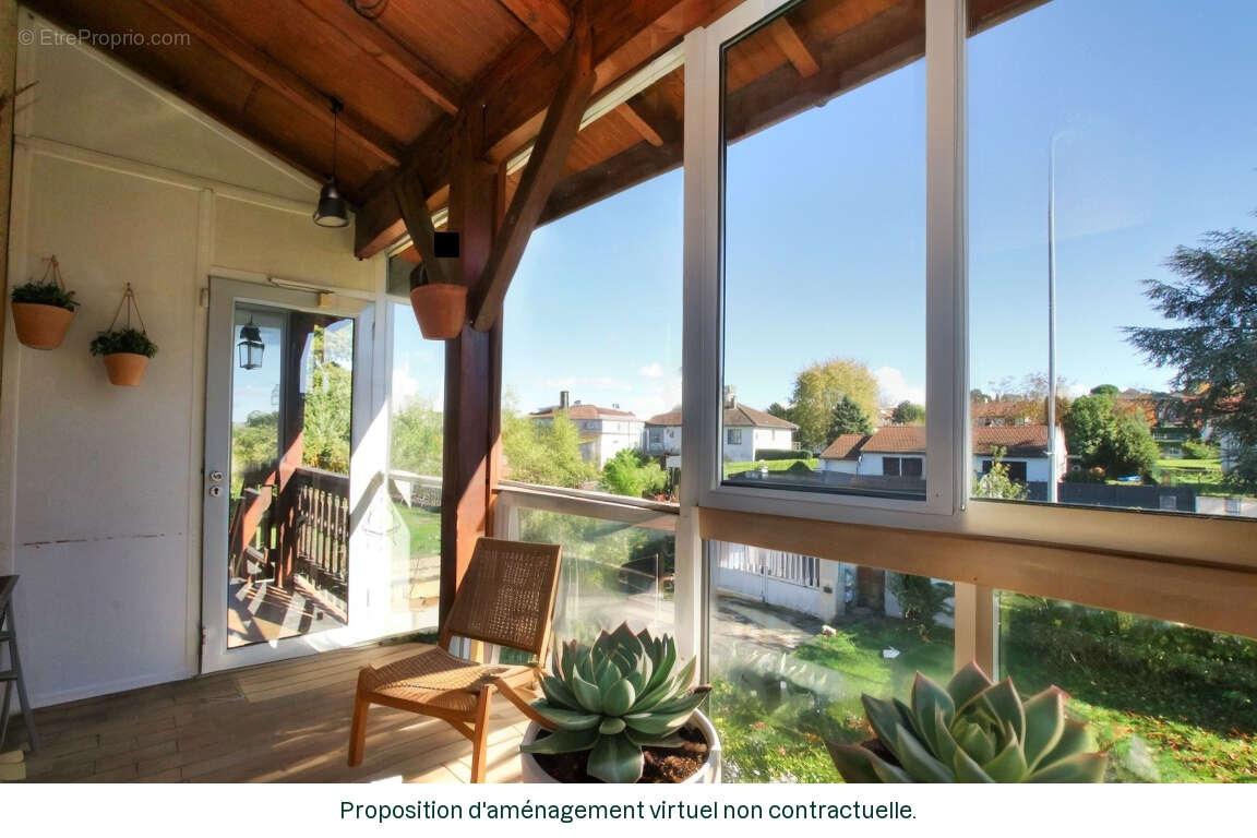 Maison à VILLETTE-D&#039;ANTHON