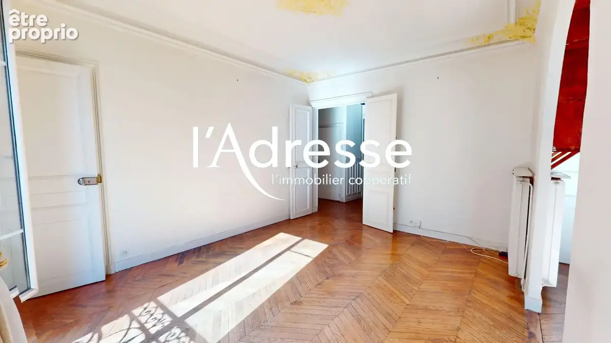 Appartement 3-4 pièces / 1-2 chambres - 75010 RUE LA FAYETTE - photo 7