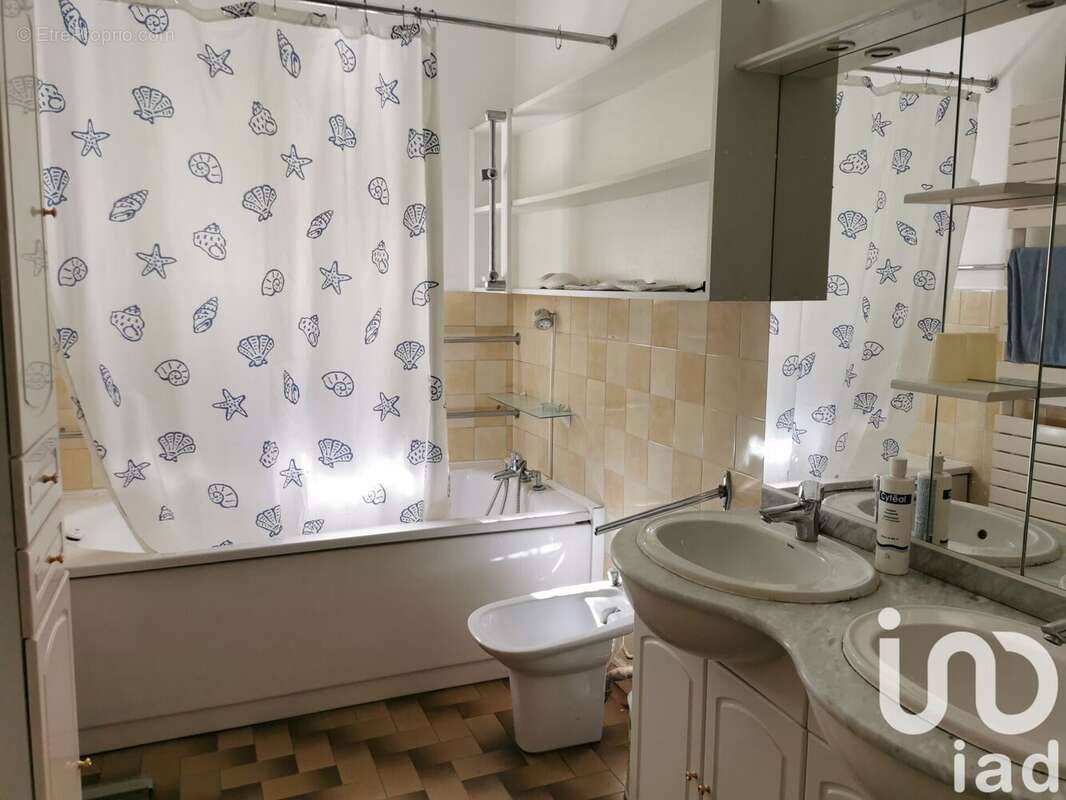 Photo 8 - Maison à BRIE-ET-ANGONNES