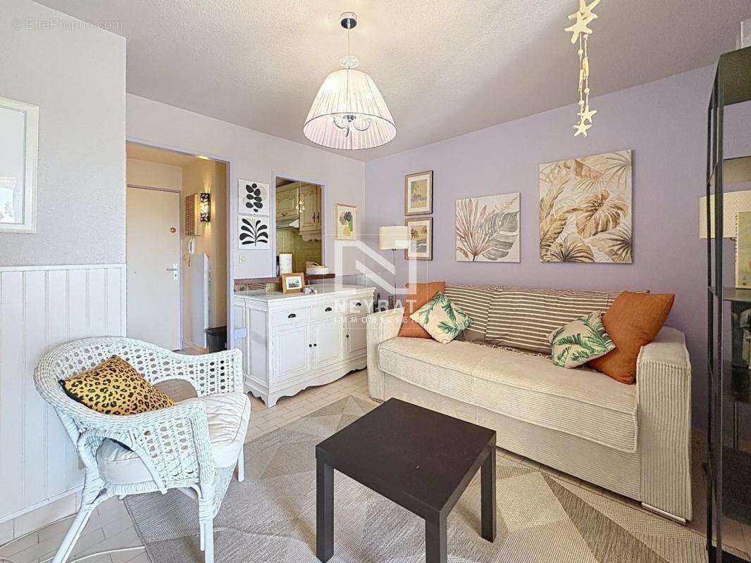 Appartement à SAINT-RAPHAEL