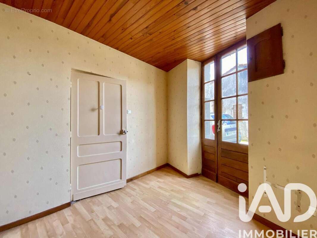 Photo 5 - Maison à LAVARDAC