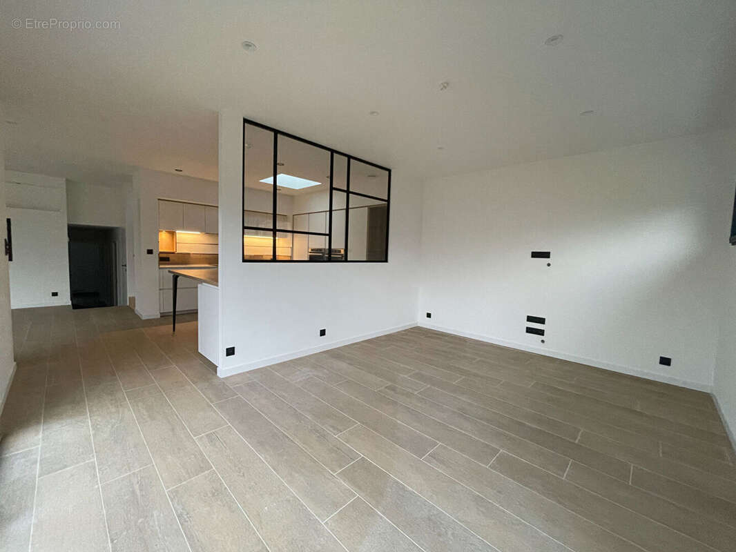 Maison à LE RELECQ-KERHUON