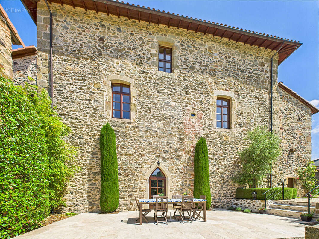 Demeure de Prestige 343m² à boisse-penchot - photo 4