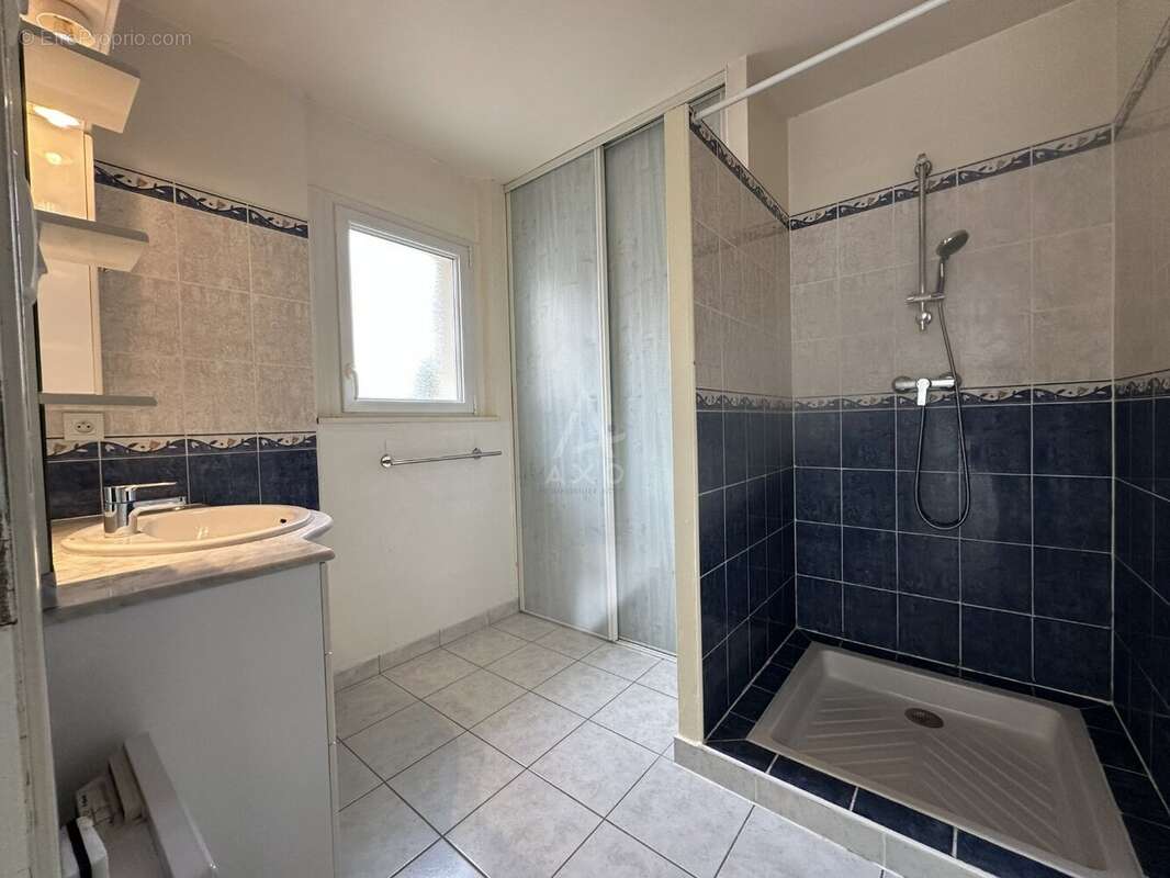 Maison à LOCOAL-MENDON