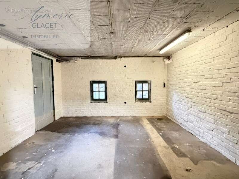  maison individuelle de caractère – grand terrain arboré – volumes généreux - photo 15