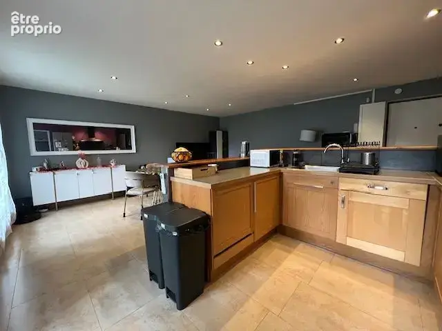 Photo Appartement à Fontaines-Sur-Saone au prix de 178 000€