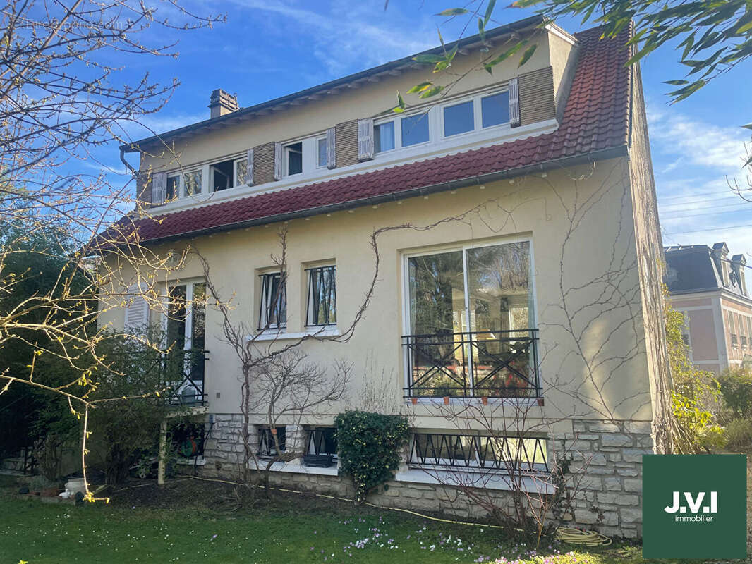 Maison à MONTMORENCY