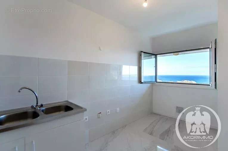 Appartement à CAP-D'AIL