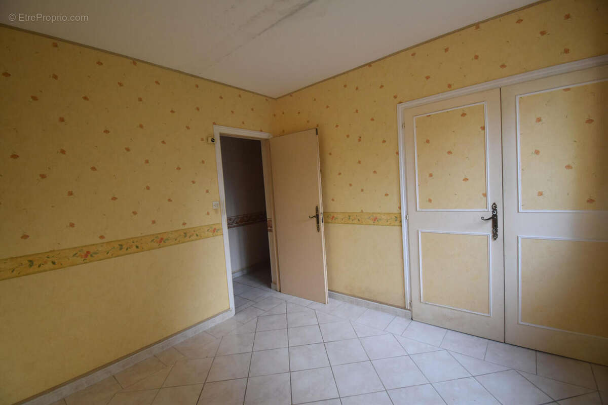 DSC_0011 - Maison à BOUEX