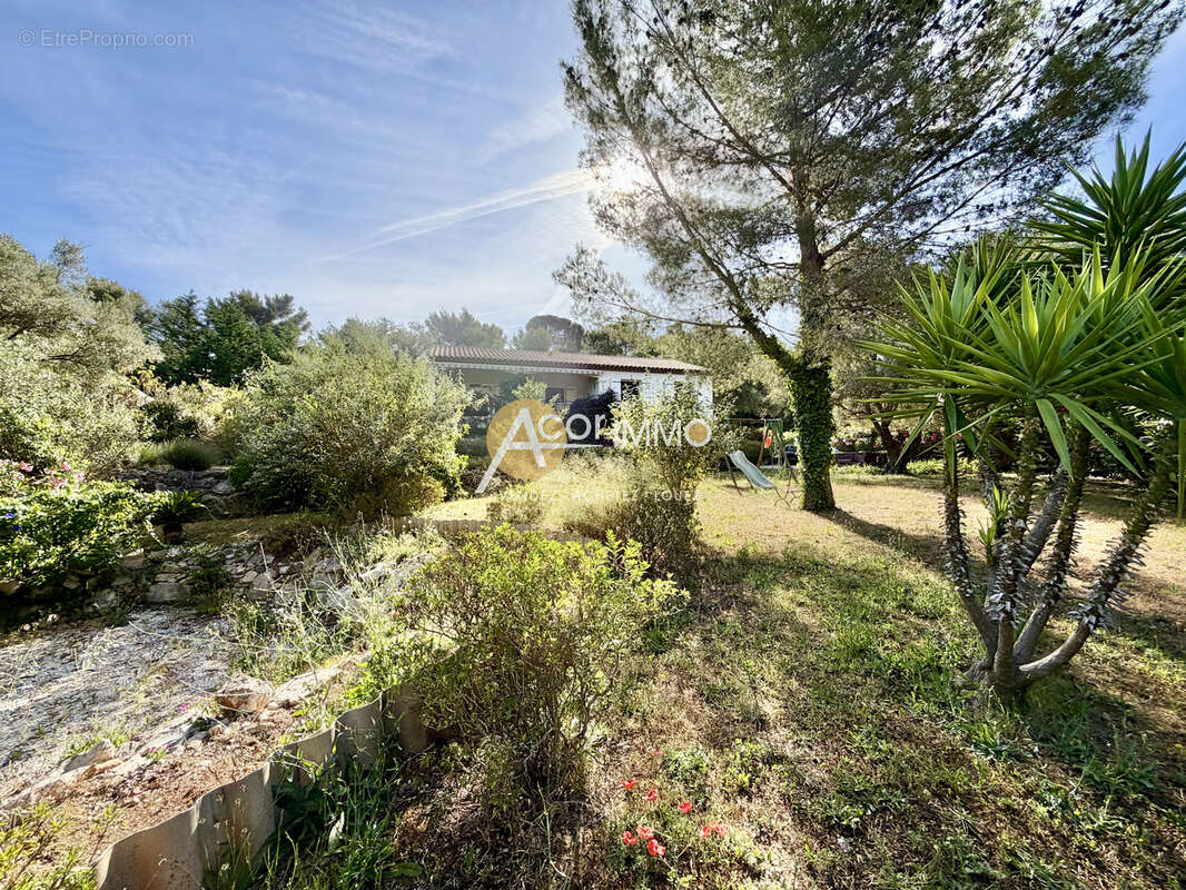 Maison à LA VALETTE-DU-VAR