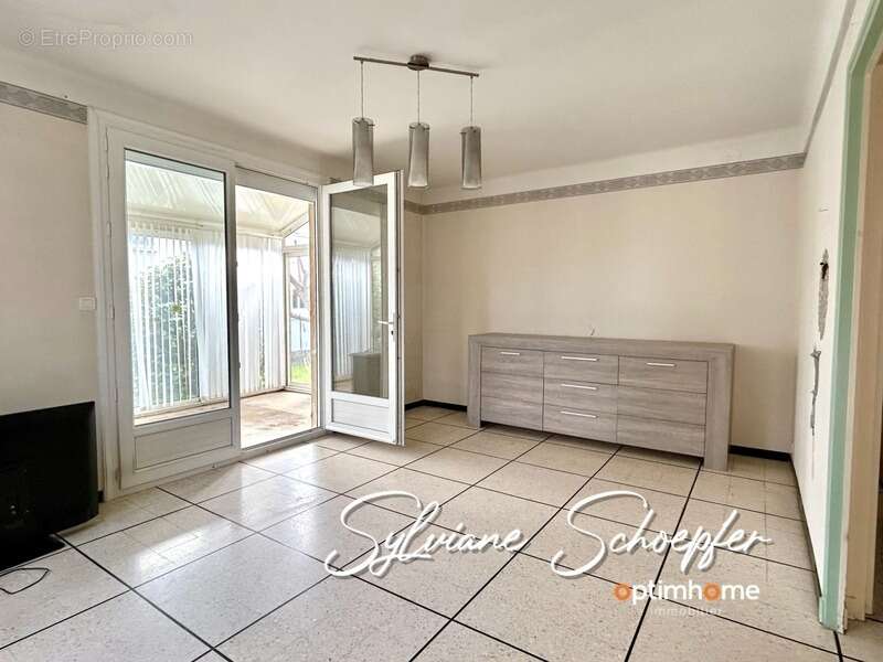 Maison à SAINT-PAUL-TROIS-CHATEAUX