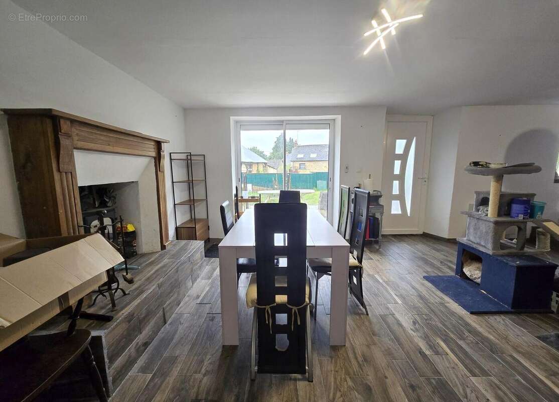 Maison à PLUMIEUX