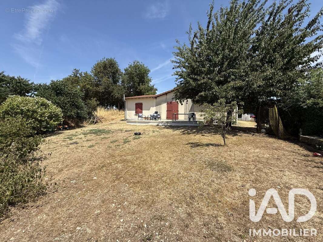 Photo 4 - Maison à MELLE